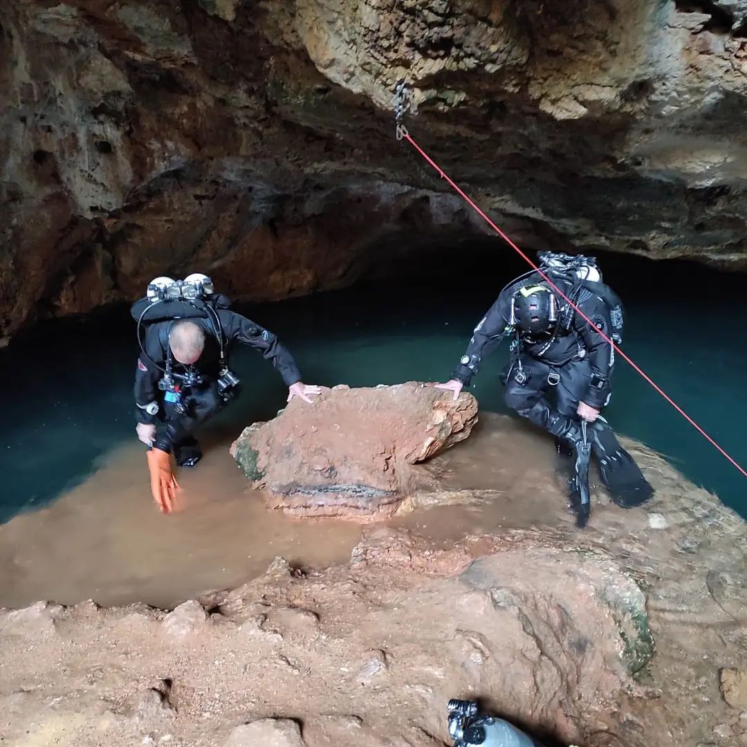 Cave entry with red guideline